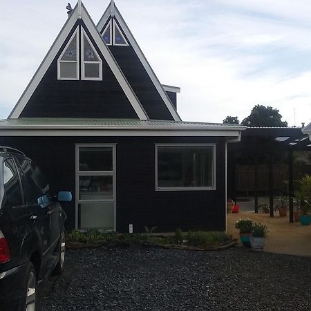 Near The Shore Waikanae Exterior foto